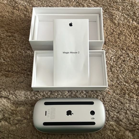 Magic Mouse 2 - Picture 3 of 4